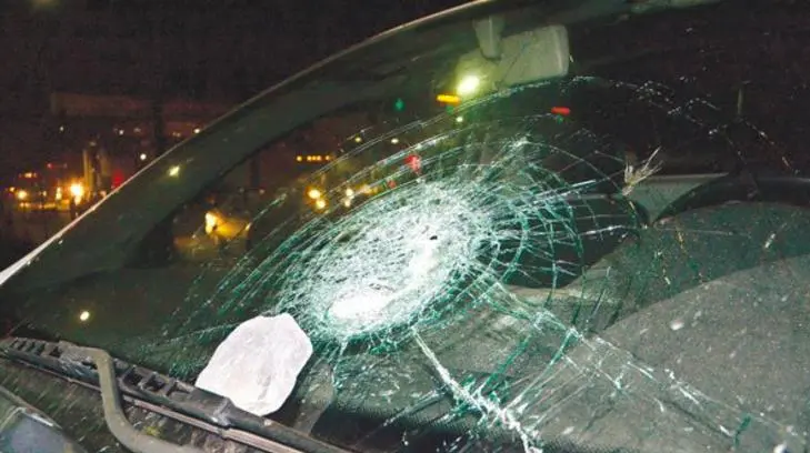 Detienen a José Luis en la Balderrama por apedrear un carro