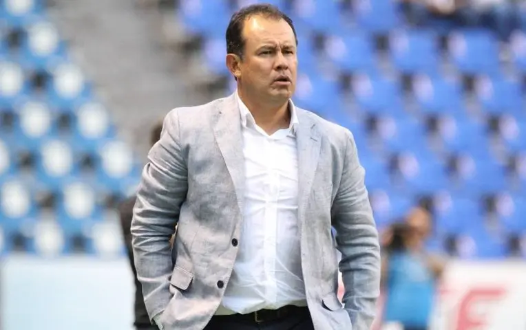 Hoy dormiré tranquilo, dice Juan Reynoso tras empate ante Atlas