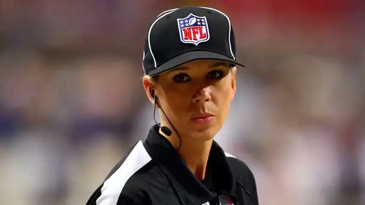 Conoce a la mujer que hará historia en el Super Bowl