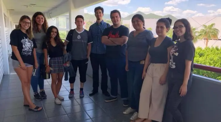 Estudiantes de la UVM buscan informar de la Cultura Drag en Hermosillo