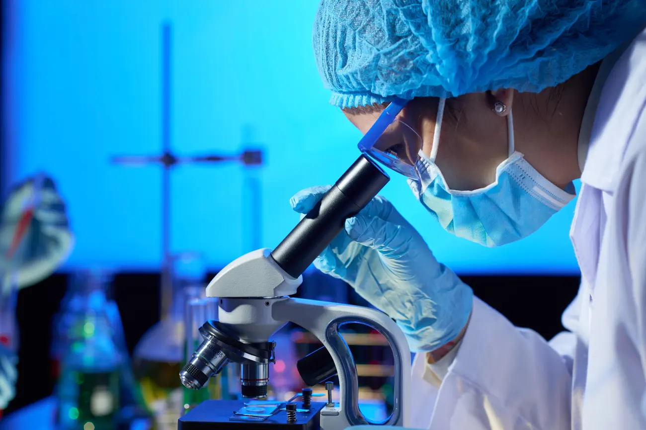 Nueva vacuna española podría ser más efectiva contra ómicron que Pfizer