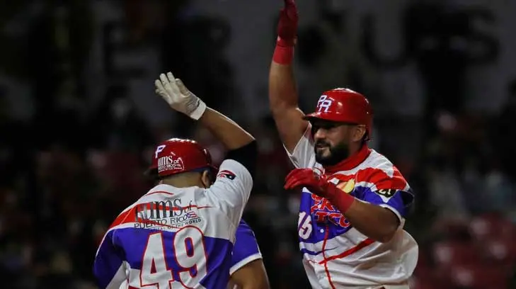 Los boricuas matan sueño mexicano