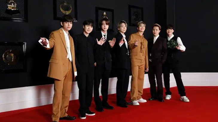 ¿Cómo fue la alfombra roja de los premios Grammy?