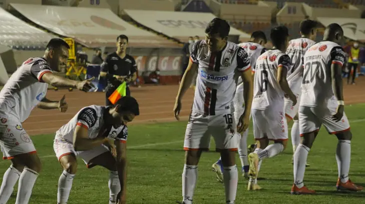 Hicieron un esfuerzo grandísimo y eso me deja contento: Gabriel Pereyra