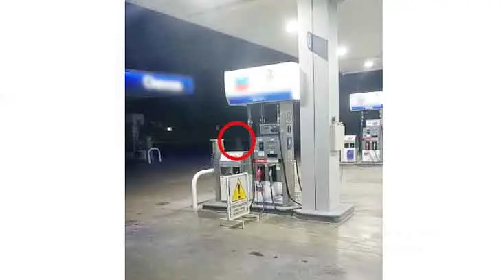 VIDEO | Espíritu chocarrero deambula por gasolinera de Navojoa