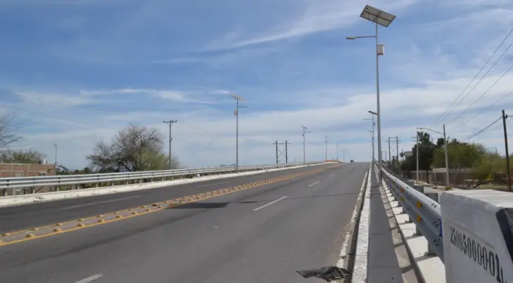 Parece película de terror; puente de San Pedro necesita mantenimiento