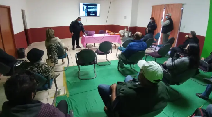Unavim Nogales da pláticas a maestros para evitar conductas delictivas en alumnos
