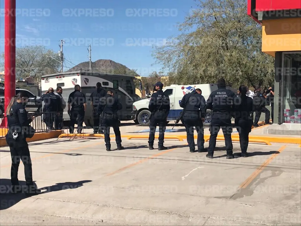 ¡Les falló feo! Ladrones del camión de valores en Pueblitos no pudieron robarse ni un peso