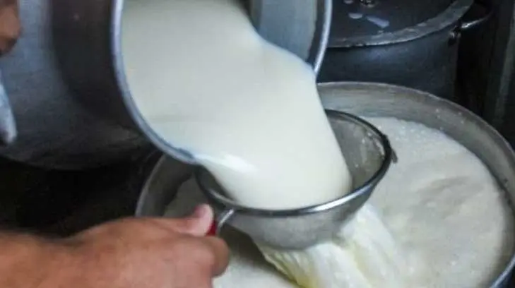 Los mitos nutricionales de la leche bronca