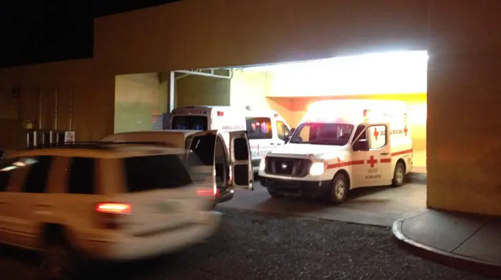 Encuentra a su hijo de 2 años sumergido en una tina de plástico