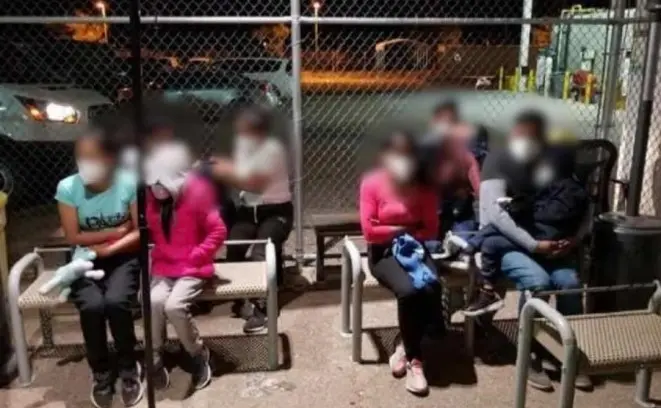 Rescatan a migrantes ecuatorianos en desierto de Sonoyta: incluidos bebés