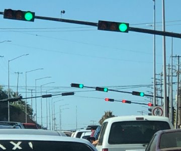 Cierre temporal por maniobras en Paseo Las Quintas y acceso Colosio
