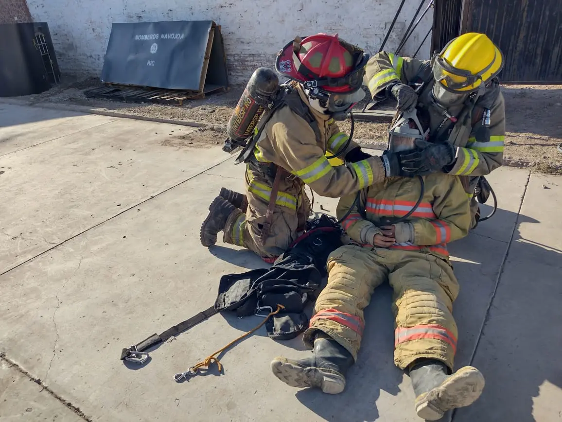 Bomberos de Navojoa reciben capacitación en rescate