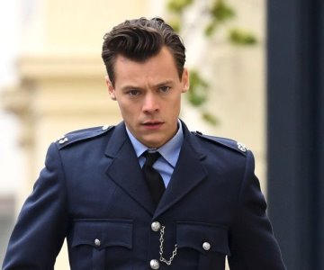 Harry Styles aparece rapado y fans reaccionan con memes