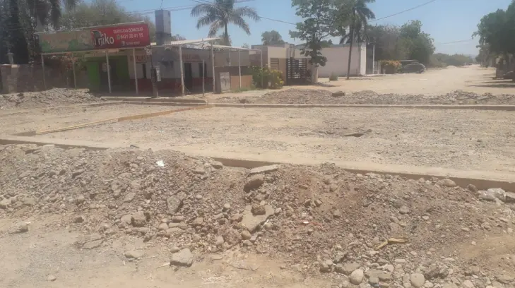 Reparaciones de fuga de agua en Navojoa afecta a los comercios