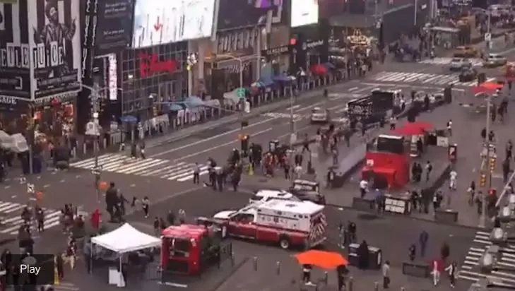 Mujer y niño resultan heridos tras tiroteo en Times Square