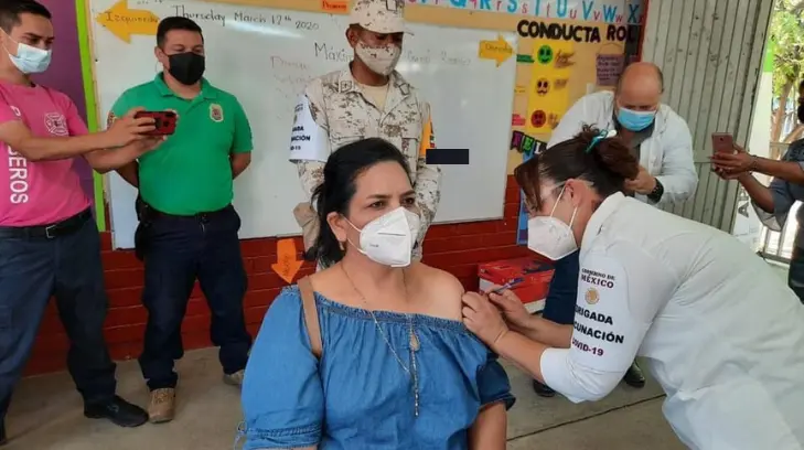 ¡Atentos! Hay buenas noticias sobre vacuna de refuerzo para personal de salud y maestros