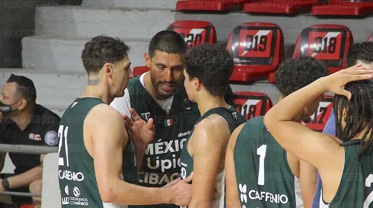 Intenso duelo interescuadras de la preselección Mexicana de Basquetbol en la Arena Sonora