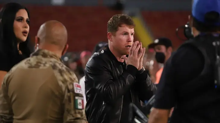 Julio César Chávez y el Canelo Álvarez se reconcilian