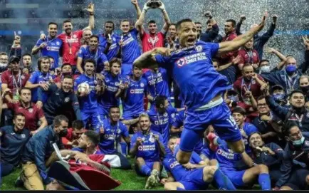 ¡Siguen festejando! Cruz Azul estrena documental sobre el título