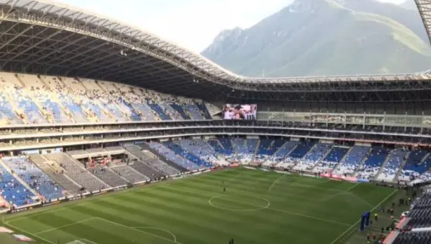 Afición de Monterrey explota por el aumento de abonados