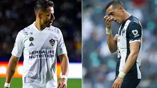 ¿Chicharito o Funes Mori? La titularidad está en juego