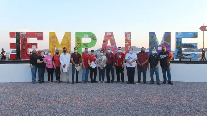 Le dan más color a Empalme con la instalación de otras letras monumentales