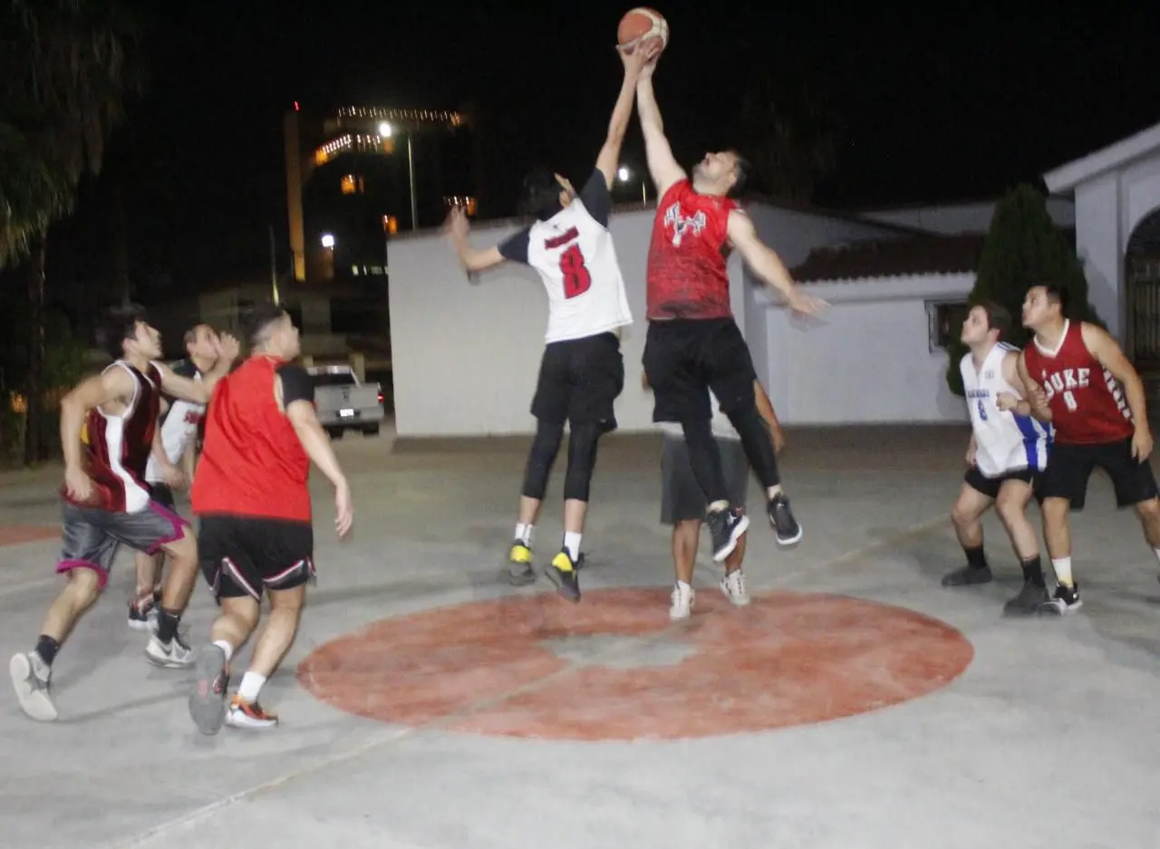 Dos equipos tienen la copa Streetball en la mira