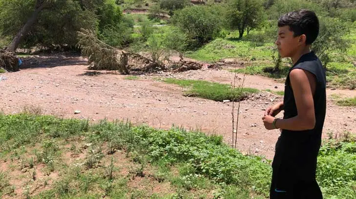 Miguelito sobrevive de milagro tras ser arrastrado por la corriente en Nogales