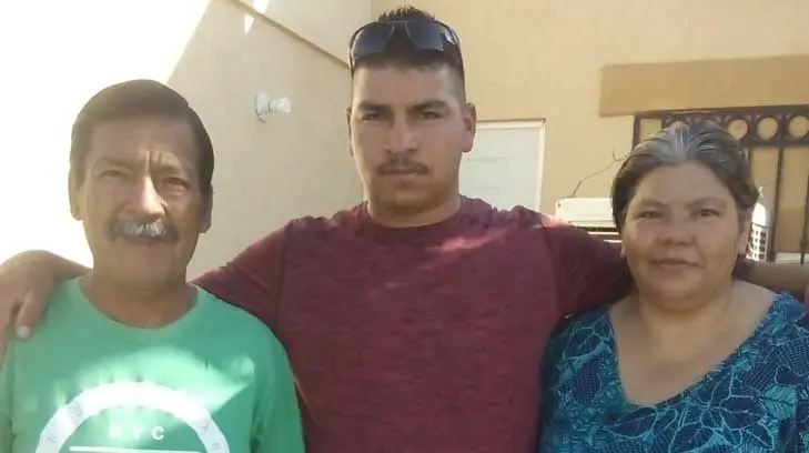 Lydia se parte en dos para poder cuidar a sus padres y 6 hijos