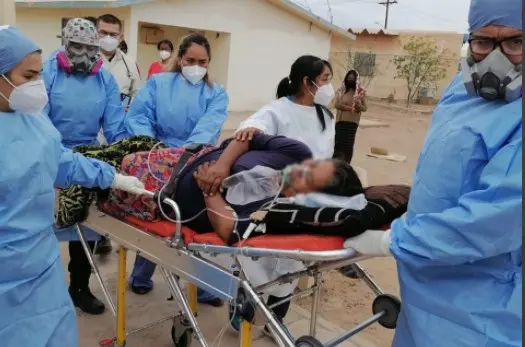 Trasladan de emergencia a habitante de Punta Chueca al HGE por Covid