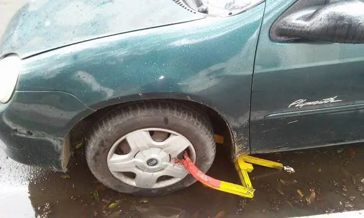 Prefirió cambiar la llanta que pagar la multa; sucedió en Navojoa