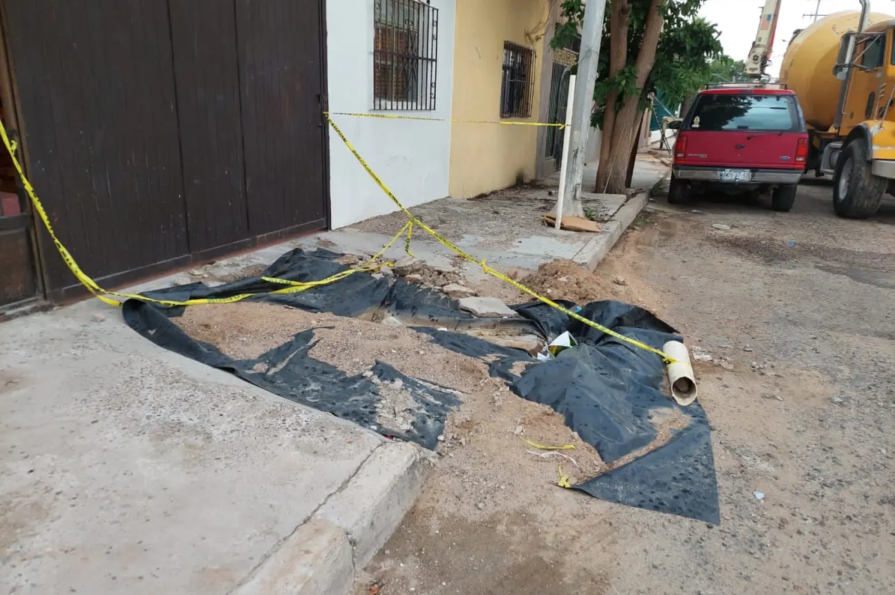 Vinieron, se fueron y no volvieron: dejan fuga de drenaje abierta en la San Benito