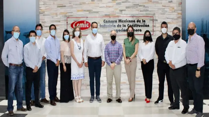 CMIC entrega a Antonio Astiazarán diagnóstico de desarrollo urbano y drenaje pluvial