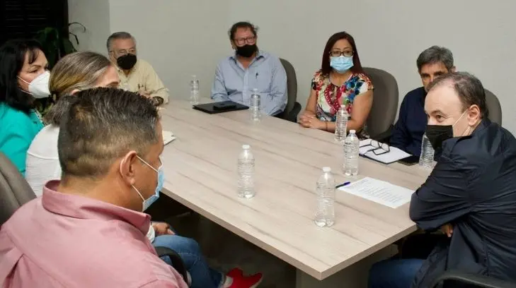 Instalan mesa de trabajo para atender a trabajadores de Oomapas SLRC