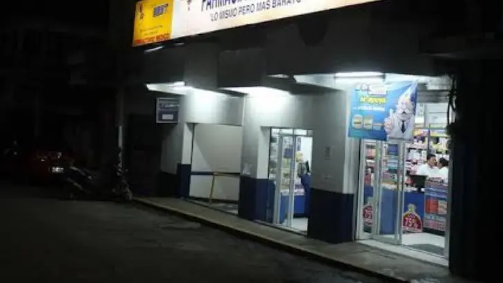 Grandes cadenas aplastan farmacias locales en Hermosillo