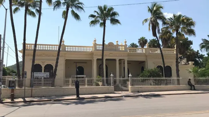 Algunos temen que los corra: trabajadores cuestionan a la directora del IMCA Guaymas