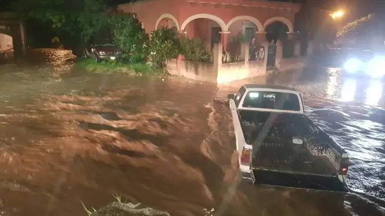 Cuatro personas fallecen en Sonora por arrastres de arroyos. (Foto: Especial / EXPRESO)
