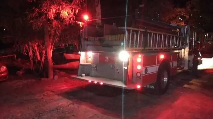 Bomberos evitaron que el fuego se extendiera a otras partes de la vivienda. (Foto: Ilustrativa)