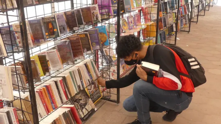 Todo un éxito la Feria del Libro 2021 en Nogales