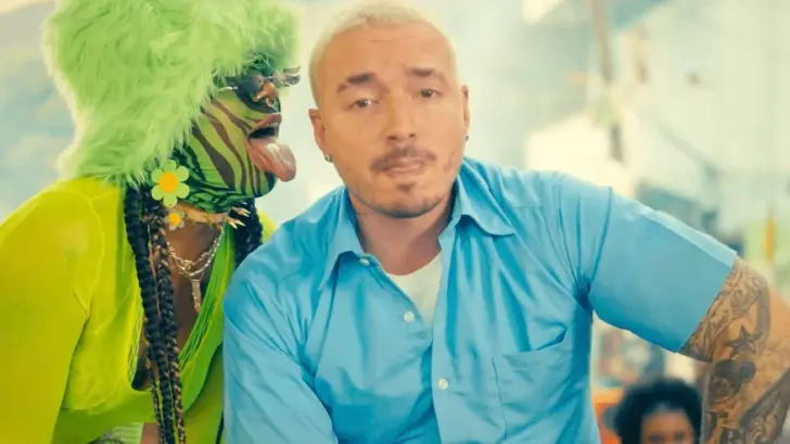 Justifican la violencia contra la mujer; eliminan polémico vídeo de J Balvin