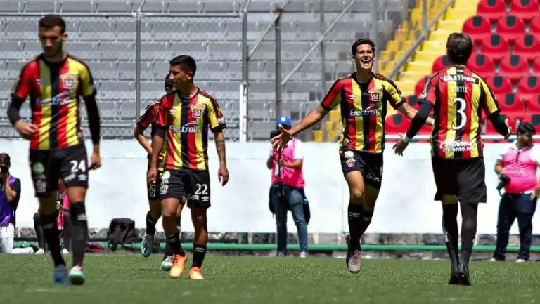 UdeG avanza al vencer a Correcaminos en la Liga Expansión