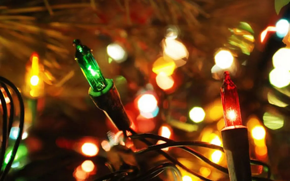¡Ojo! Uso excesivo de luces navideñas se reflejará en el recibo de la luz