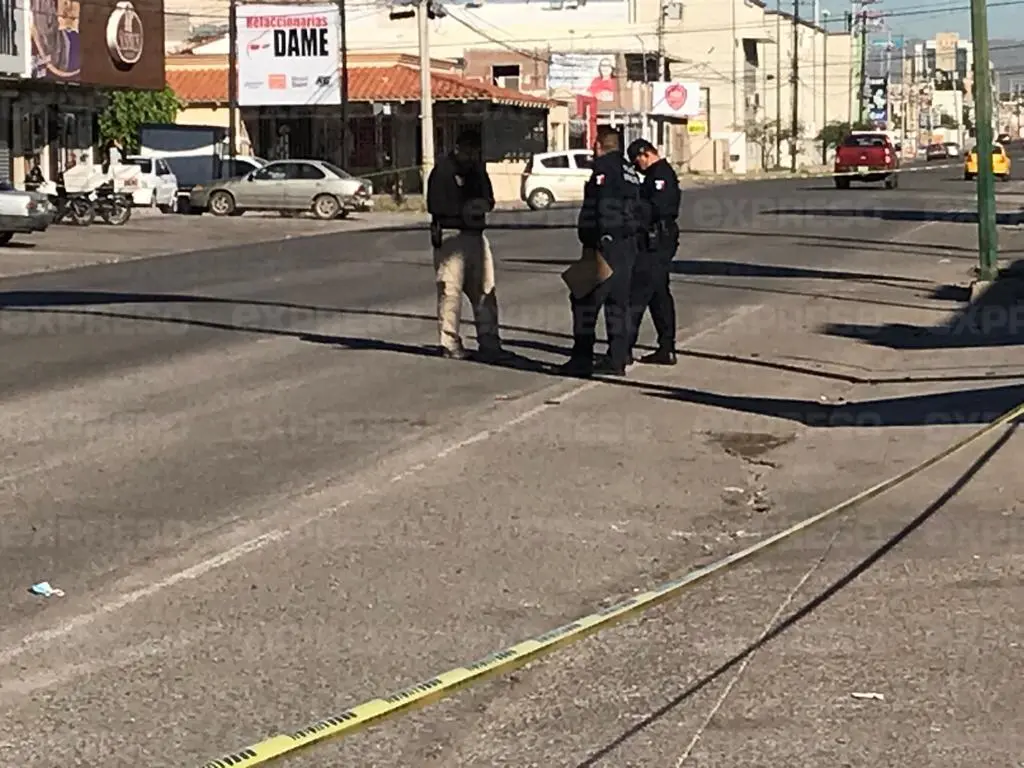 VIDEO - Balacera en la Balderrama deja varias calles cerradas; hay un muerto