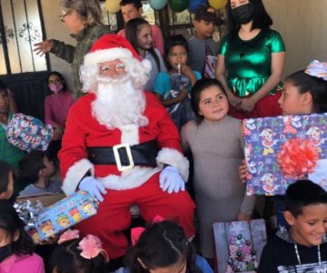 Ángeles de Girasoles y Lirio llevan una feliz navidad a niños de escasos recursos