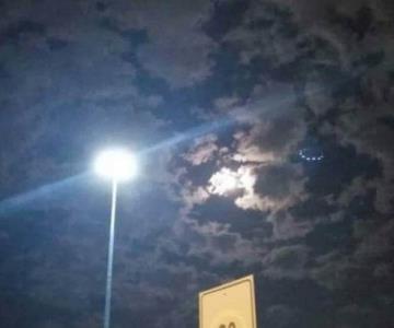 Varias personas lo vieron en el cielo de Torreón y nadie se explica qué es