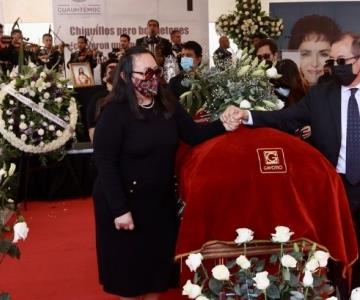 Mariachi y verbena en el homenaje a Carmen Salinas en el Monumento a la Madre