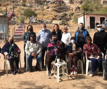 Pastoral de la parroquia del Carmen lleva a abuelitos al Cerro de la Virgen