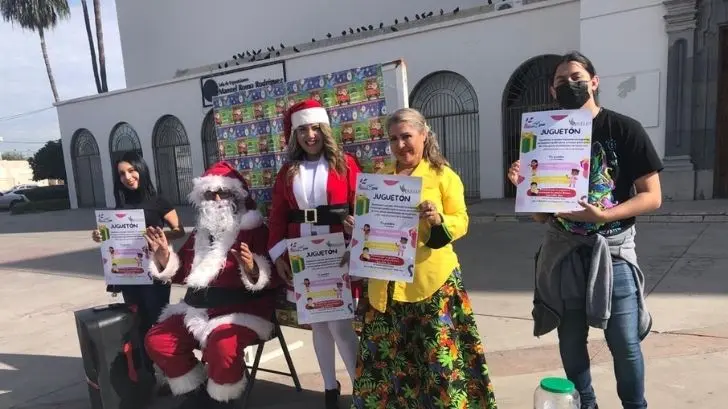 Responden hermosillenses a segunda colecta organizada por Ángeles de Girasoles y Lirios