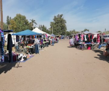 Tras apertura de la frontera y Navidad, tiangueros de Navojoa vuelven a sonreír